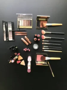IS IT COSMETICS GOOD FOR MATURE SKIN