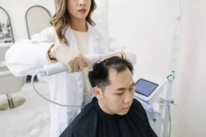 What is the Best Treatment for Dry Scalp and Dandruff in 2025?